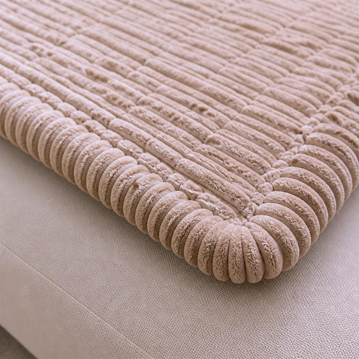 Quilted waterproof fabric detail