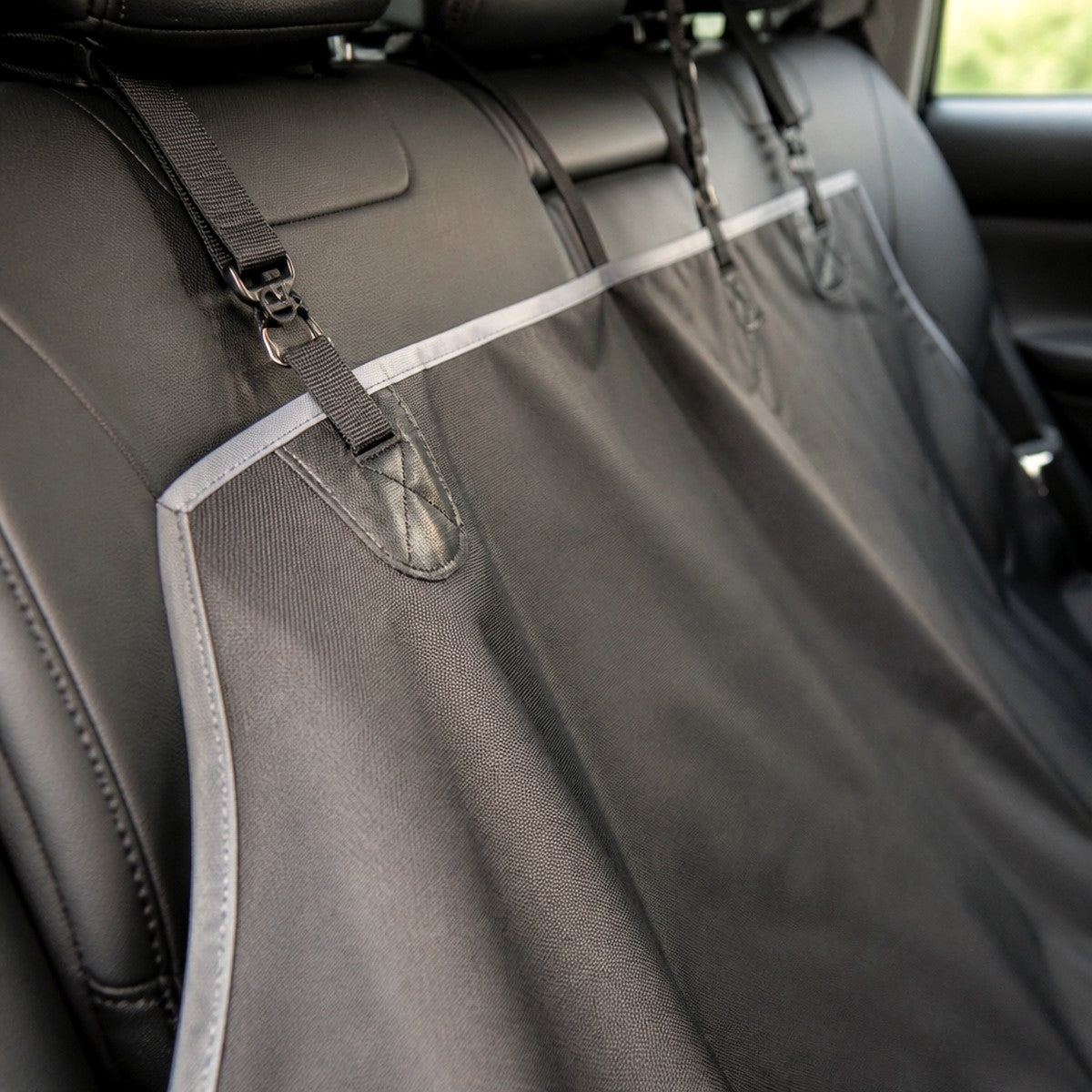 Waterproof Rear-Seat Car Hammock — w4-02-03-detail — PawLab lifestyle