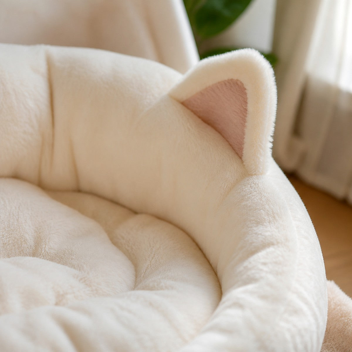 Cat-Ear Deep Sleep Nest — w4-06-03-detail — PawLab lifestyle
